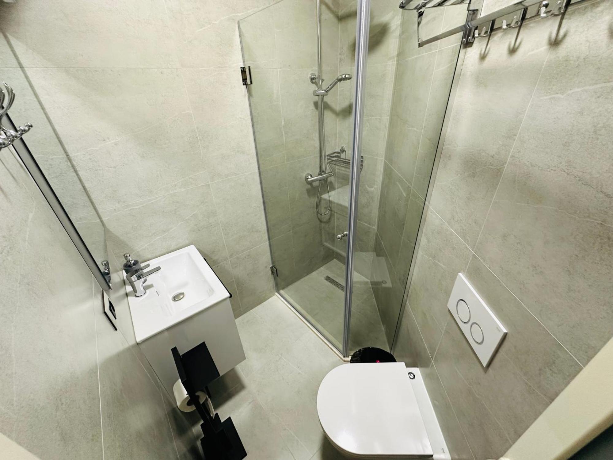 Stay-Five Rooms & Apartments Shkodër Eksteriør billede